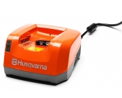 QC330 Husqvarna - Hitri polnilec akumulatorja