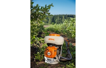 SR200 STIHL - Motorna nahrbtna škropilnica