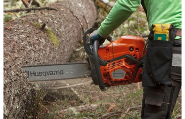 585 Husqvarna - Motorna žaga 585 Husqvarna - Motorna žaga