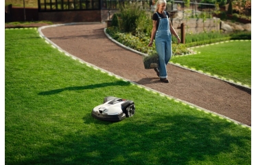 Automower 450V NERA Husqvarna - Robotska kosilnica Automower 450V NERA Husqvarna - Robotska kosilnica