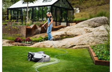 Automower 450V NERA Husqvarna - Robotska kosilnica Automower 450V NERA Husqvarna - Robotska kosilnica