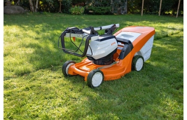 RMA448 VC STIHL - Akumulatorska kosilnica